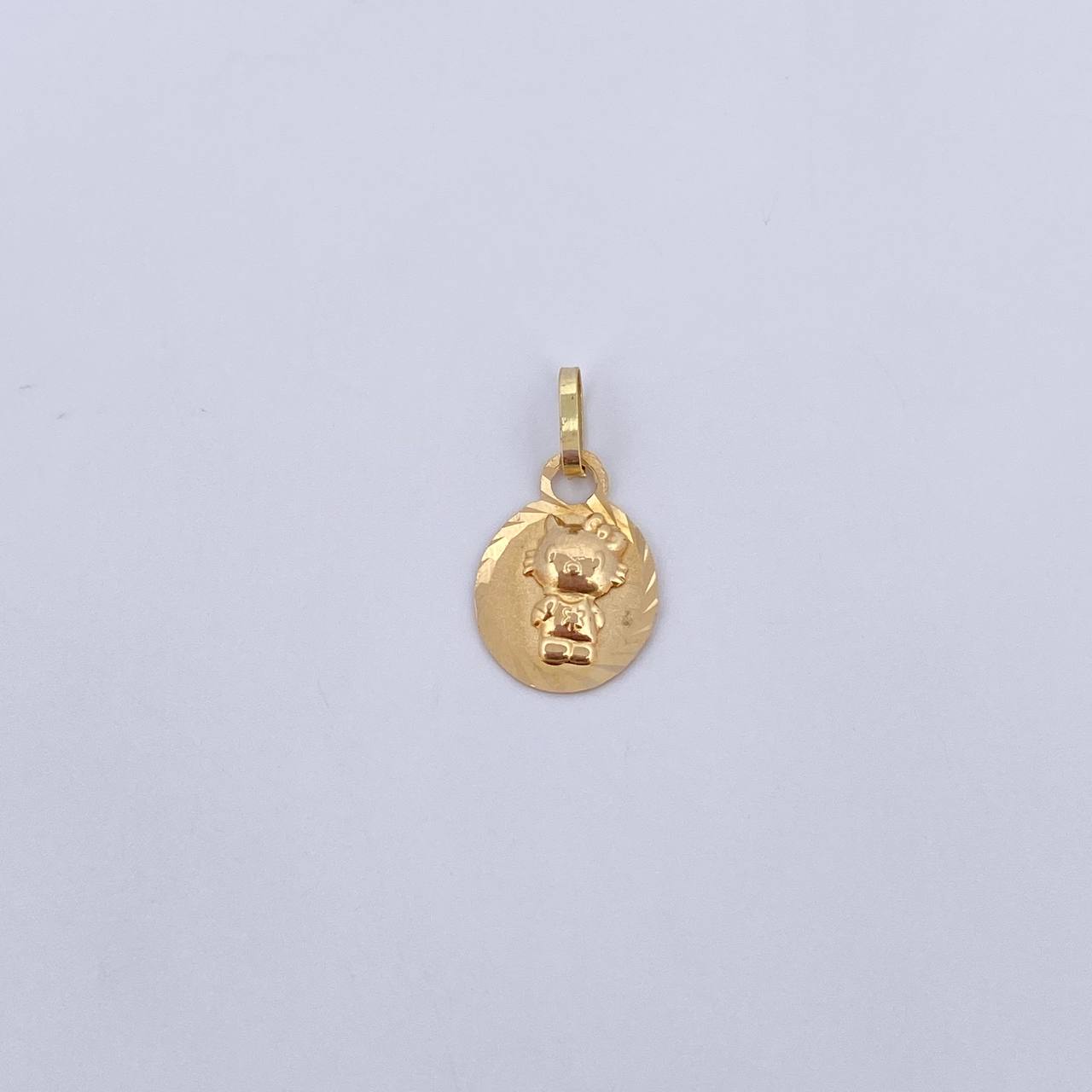 Dije Gatita 0.65gr / 1.9cm / Diamantado Oro Amarillo 18K &