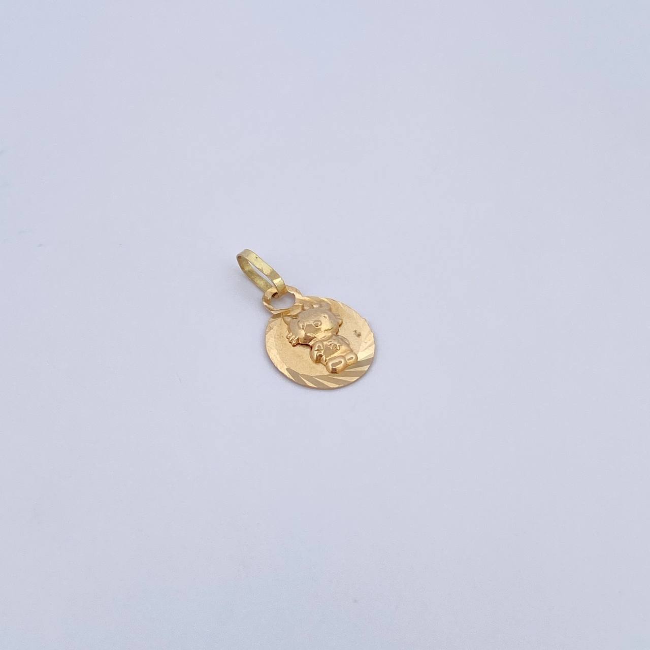 Dije Gatita 0.65gr / 1.9cm / Diamantado Oro Amarillo 18K &