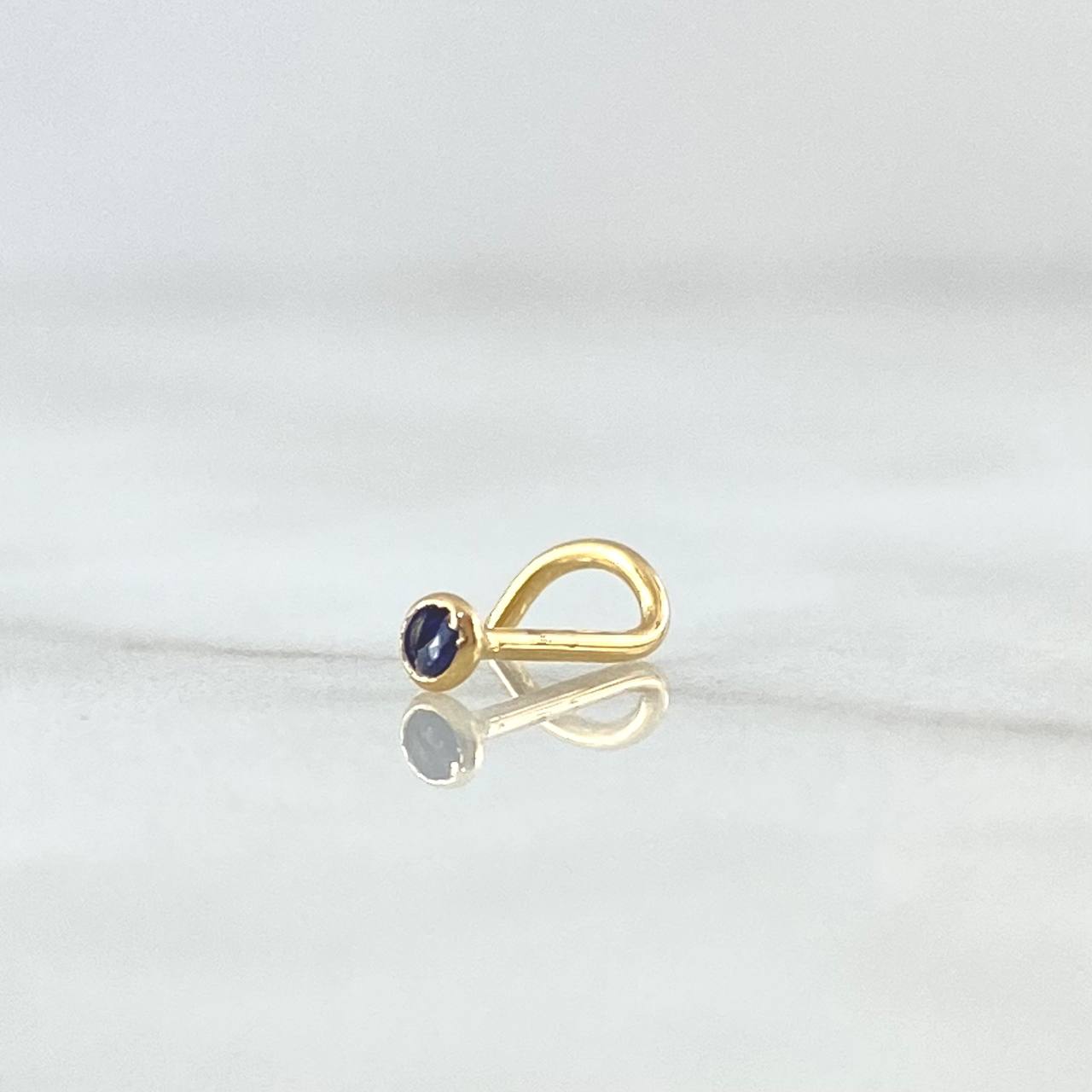 Piercing Chispa Curvo Bisel 0.1gr / 1cm / Circon Azul Oscuro Oro Amarillo 18K (Joya)