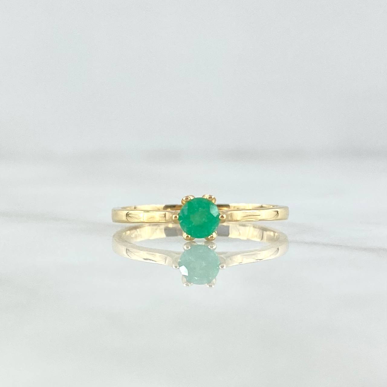 Anillo Solitario Seis Garras 1.85gr / T7 / Esmeralda 18pts Oro Amarillo 18K (Joya)