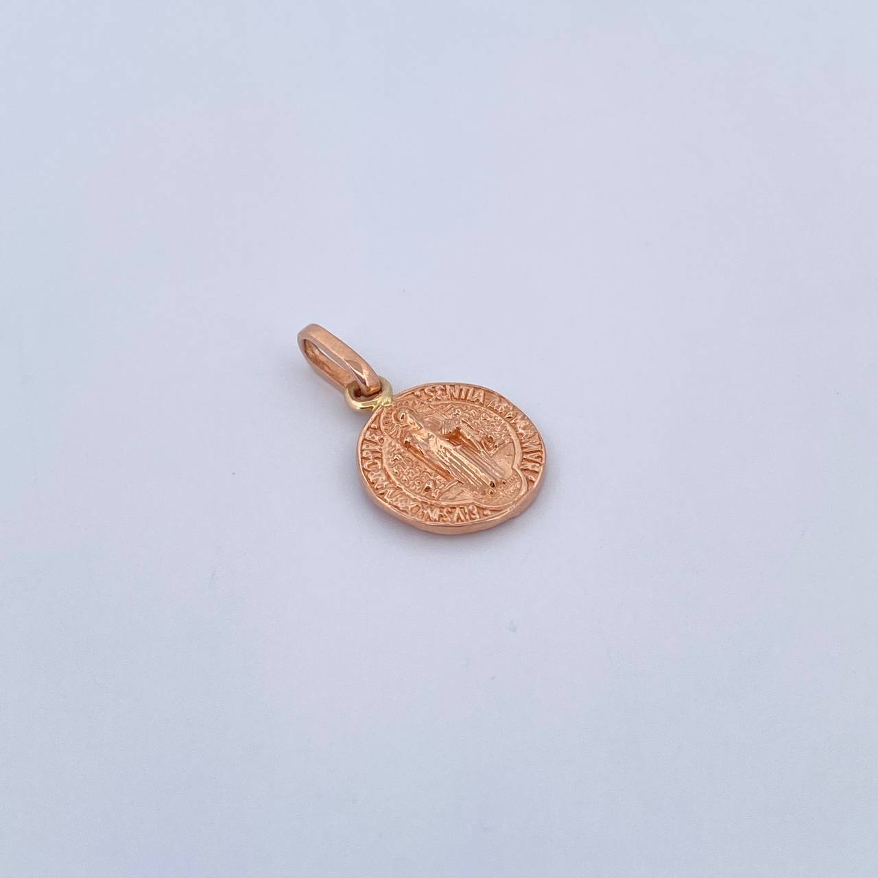 Dije San Benito 1.7gr / 2cm / Oro Rosa 18K &