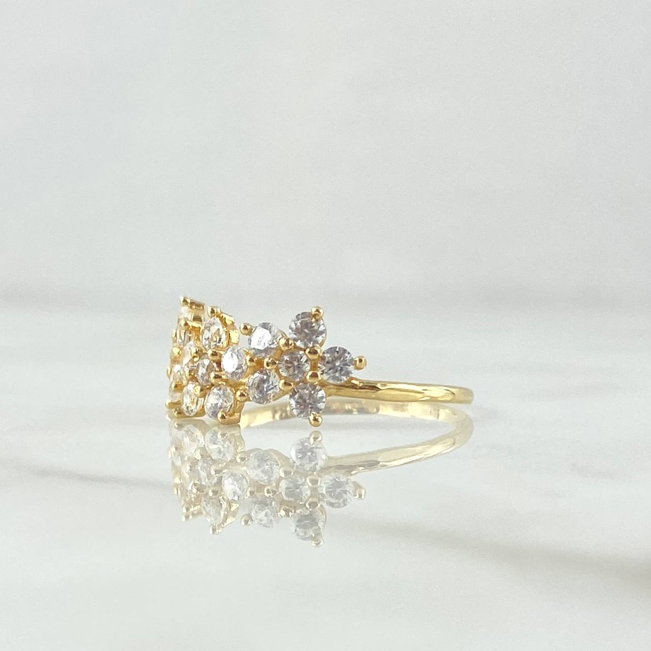 Anillo Trio De Flor Nevada 1.95gr / T6 3/4 / Circones Blancos Oro Amarillo 18K ©