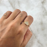 Anillo Corazón Plano 1.95gr / T5 3/4 / Circones Blancos Oro Amarillo 18K