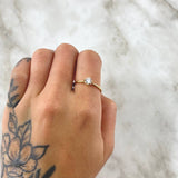 Anillo Solitario Tenue 1.7gr / T7 1/2 / Circon Blanco Oro Amarillo 18K