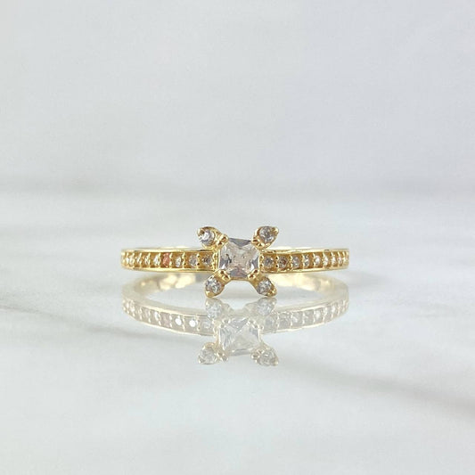 Anillo Solitario Cuadrado En Petalos 2.05gr / T7 3/4 / Circones Blancos Oro Amarillo 18K *