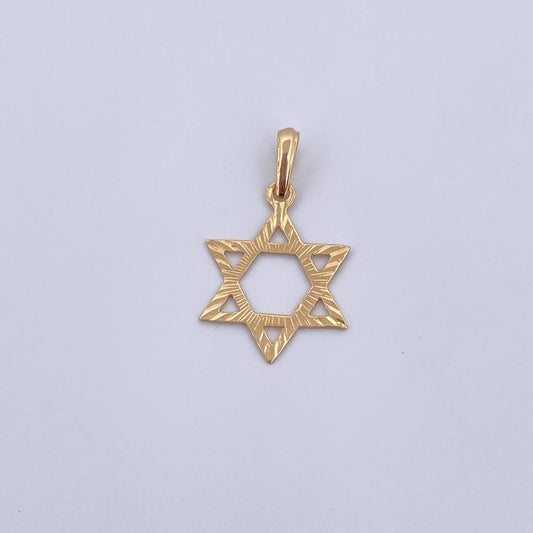 Dije Estrella De David 0.9gr / 2.6cm / Diamantada Oro Amarillo 18K &