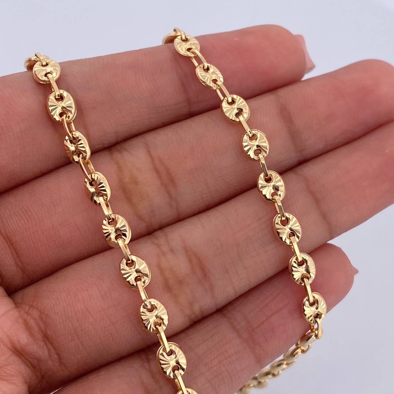 Cadena GC 9gr / 51cm / 3.8mm Diamantado Oro Amarillo 18K $