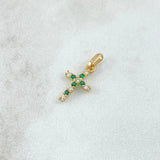 Dije Cruz Basteada Intercalada 0.6gr / 2cm / Circones Blancos Y Verdes Oro Amarillo 18K ©