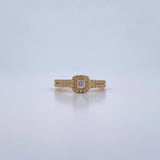 Anillo Halo Cuadrado 2.7gr / T6 / Circones Blancos Oro Amarillo 18K &