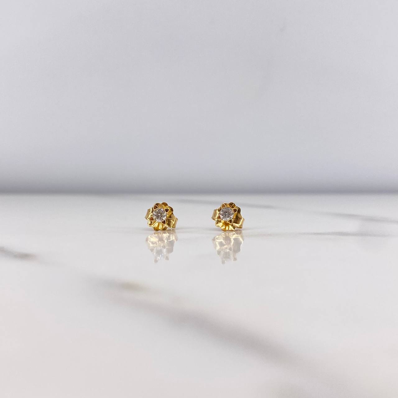 Topos 0.7gr / Diamantes 10pst Oro Amarillo 18K (Joya) &