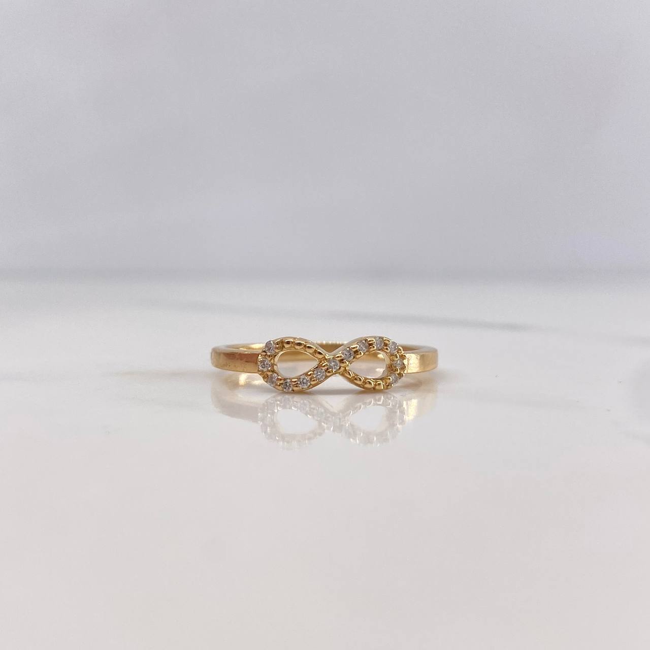 Anillo Infinito 1.9gr / T6 3/4 / Diamantes 08pts Oro Amarillo 18K (Joya) &