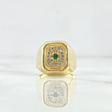 Anillo Sello Cuadro Floreado 3.9gr / T8 1/4 / Circones Blancos-Verdes Oro Amarillo 18K