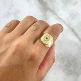 Anillo Sello Cuadro Floreado 3.9gr / T8 1/4 / Circones Blancos-Verdes Oro Amarillo 18K