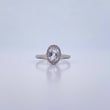 Anillo Ovalo 1.8gr / T6 1/2 / Circones Blancos Oro Blanco 18K &