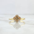 Anillo Treból VCyA 2.2gr / T6 3/4 / Diamantado Circones Blancos Oro Amarillo Nac. Esp. 18K ©