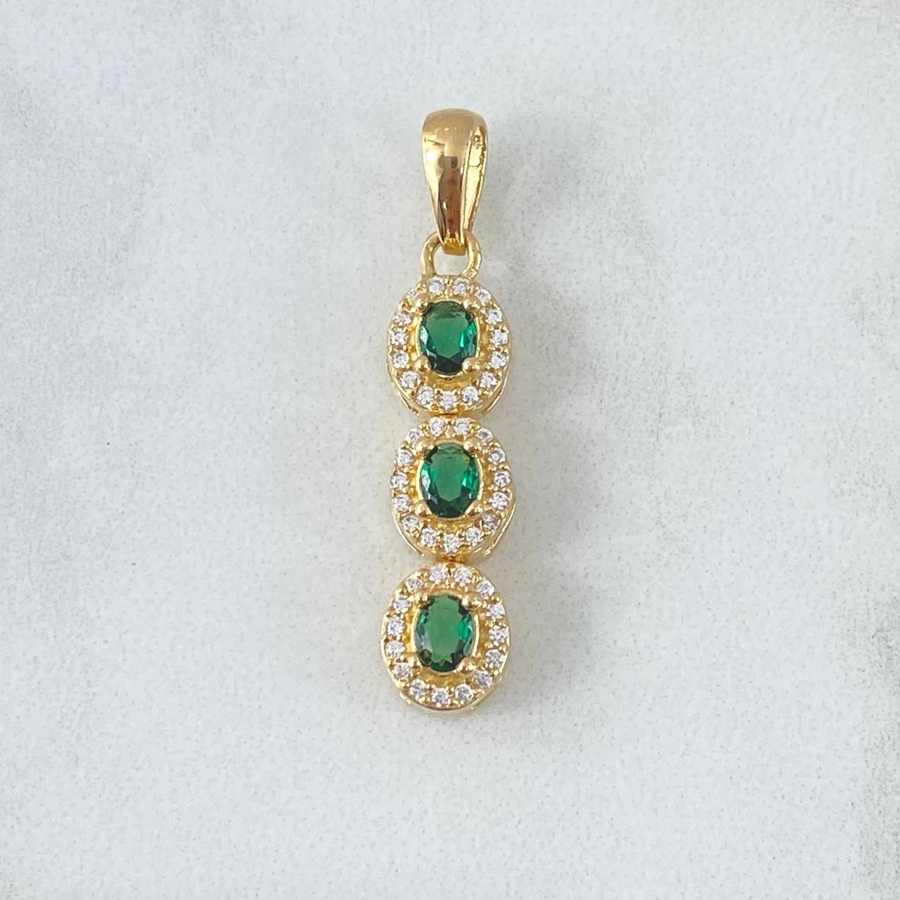 Dije Trio Tupido 2.9gr / 3cm / Circones Blancos - Verdes Oro Amarillo 18K