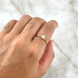 Anillo Solitario en Cetro 1.85gr / T6 3/4 / Circon Blanco Oro Amarillo 18K