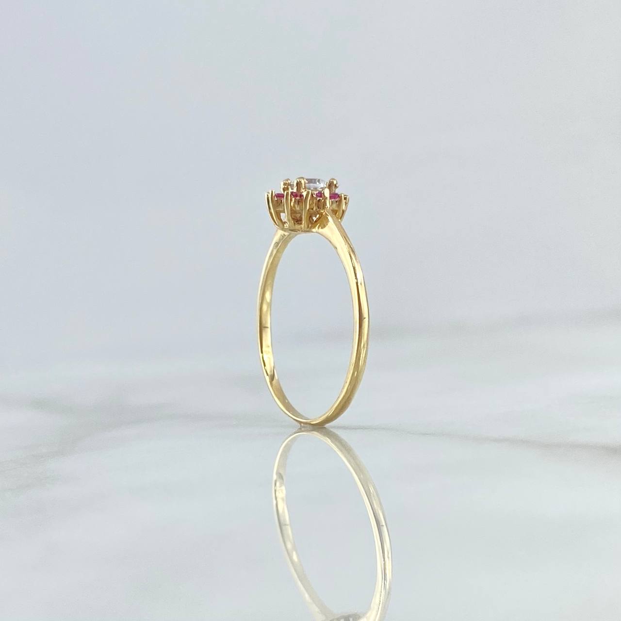 Anillo Solitario Halo Floreado 1.9gr / T6 3/4 / Circones Blancos - Fucsias Oro Amarillo 18K