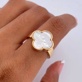 Anillo Trebol VCyA 4.2gr / T6 1/2 / Nacar Blanco Oro Amarillo Nac.Esp. 18K $