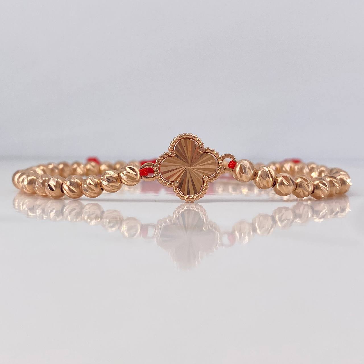 Pulsera Roja Herraje Trebol Diamantado 5.7gr / 4mm Bolas Diamantadas Oro Rosa 18K &