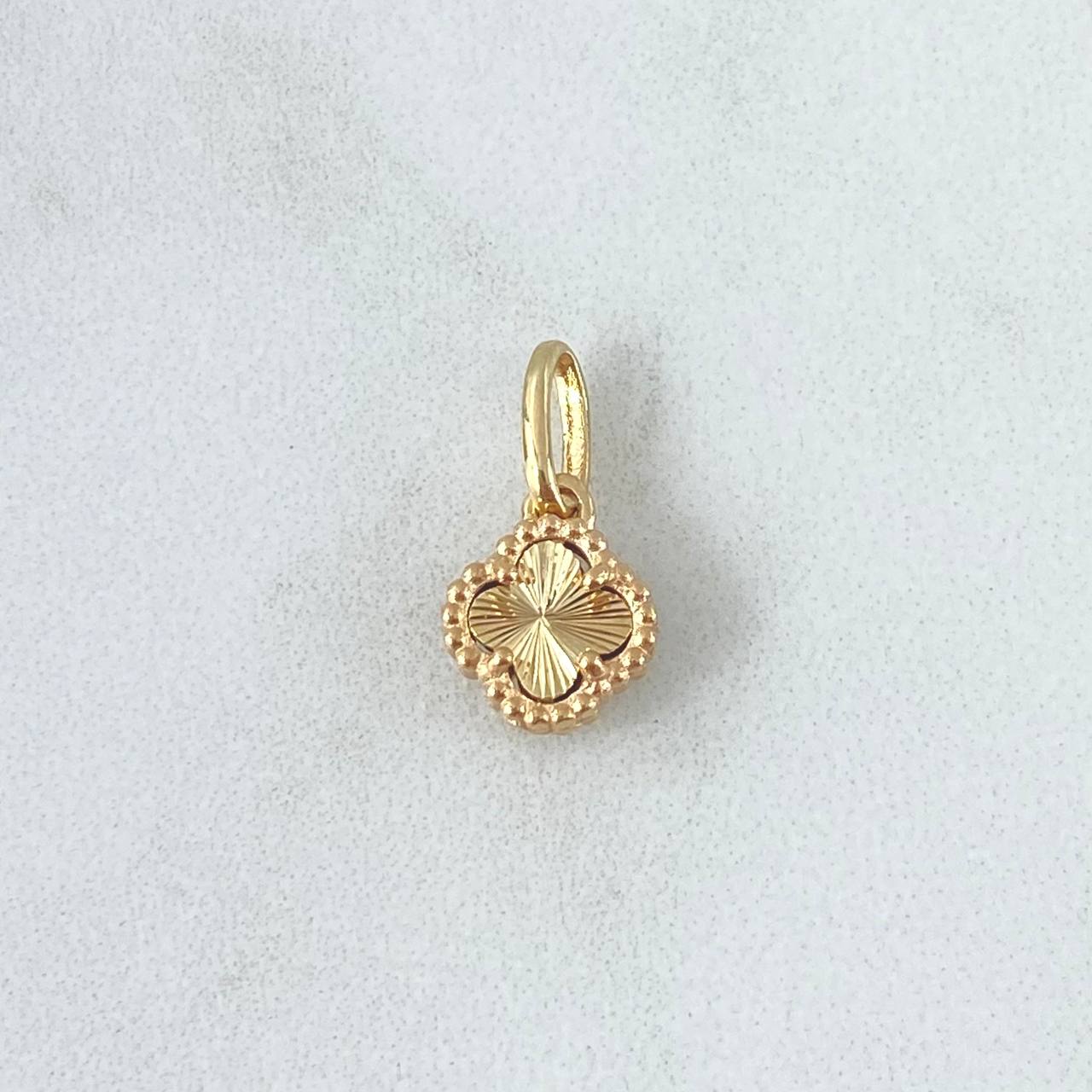 Dije Trébol VCyA 1gr / 1.5cm / 8mm Diamantado Punteado Oro Amarillo Nac.Esp. 18K