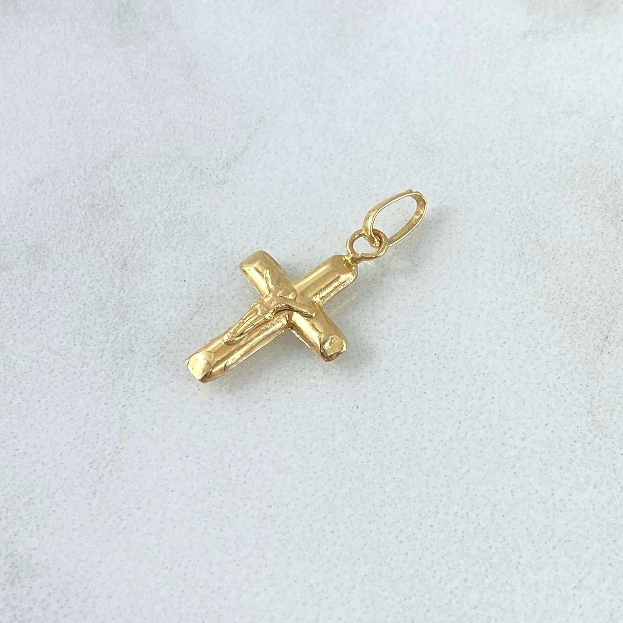 Dije Cruz Cristo 0.55gr / 2.2cm / Puntas Planas Lisa Oro Amarillo 18K