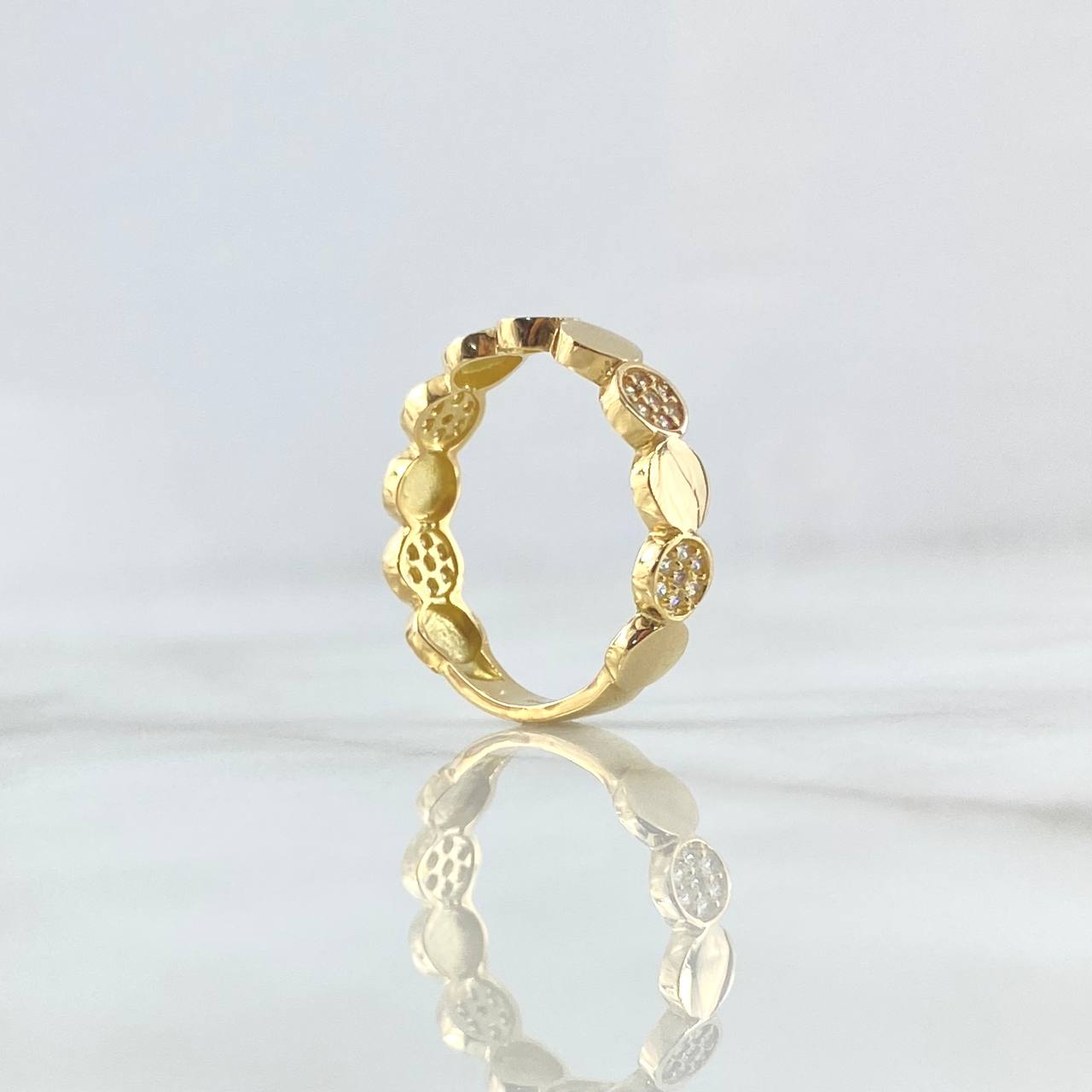 Anillo Circulos Intercalados 2.85gr / T7 / Circones Blancos Oro Amarillo 18K *