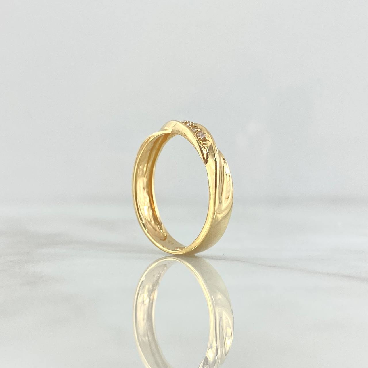 Anillo Seda 2.55gr / T6 1/2 / Circones Blancos Oro Amarillo 18K *