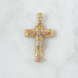 Dije Cruz Cristo INRI 5.95gr / 3.9cm / Circones Blancos Tres Oros 18K *