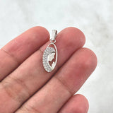 Dije Virgen Maria 0.95gr / 2.4cm / Silueta Circones Blancos Oro Blanco 18K ©