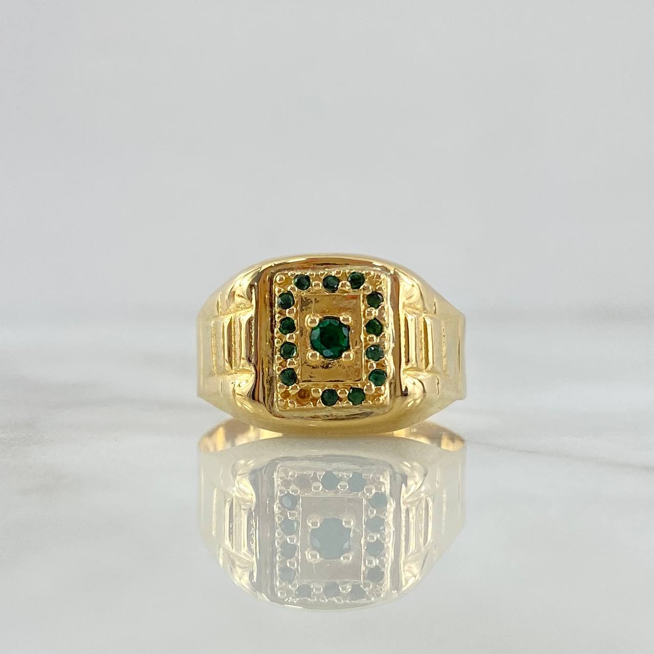 Anillo Sello Halo Plano 4.45gr / T10 1/4 / Circones Verdes Oro Amarillo 18K