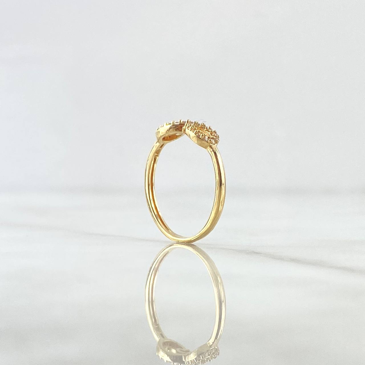 Anillo Infinito Corazón 1.65gr / T9 / Circones Blancos Oro Amarillo 18K