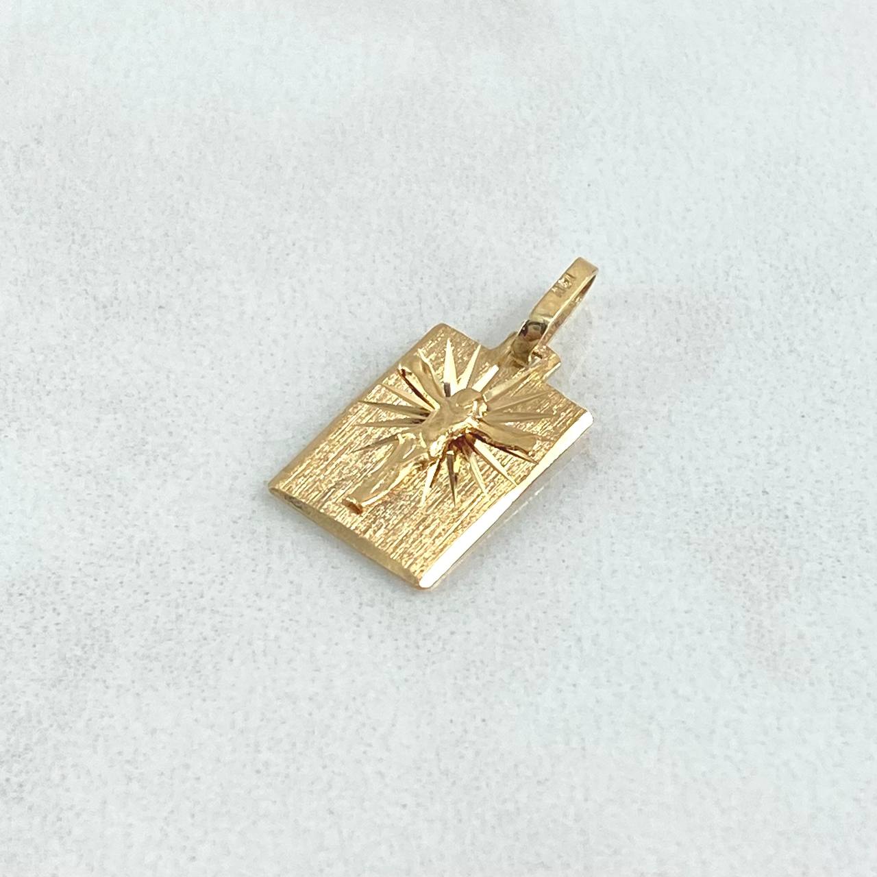 Dije Placa Cristo 0.95gr / 2cm / Texturizada Oro Amarillo 18K