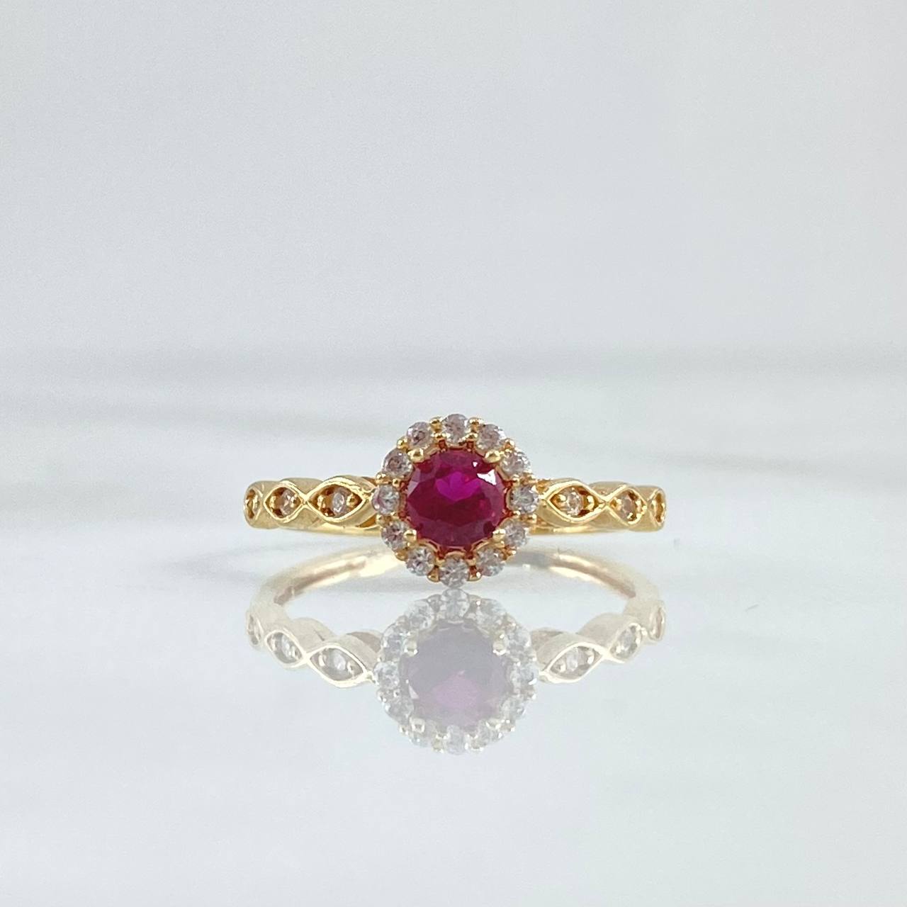 Anillo Solitario Halo Circular Ojos 1.8gr / T5 1/4 / Circones Blancos Central Fucsia Oro Amarillo 18K ©