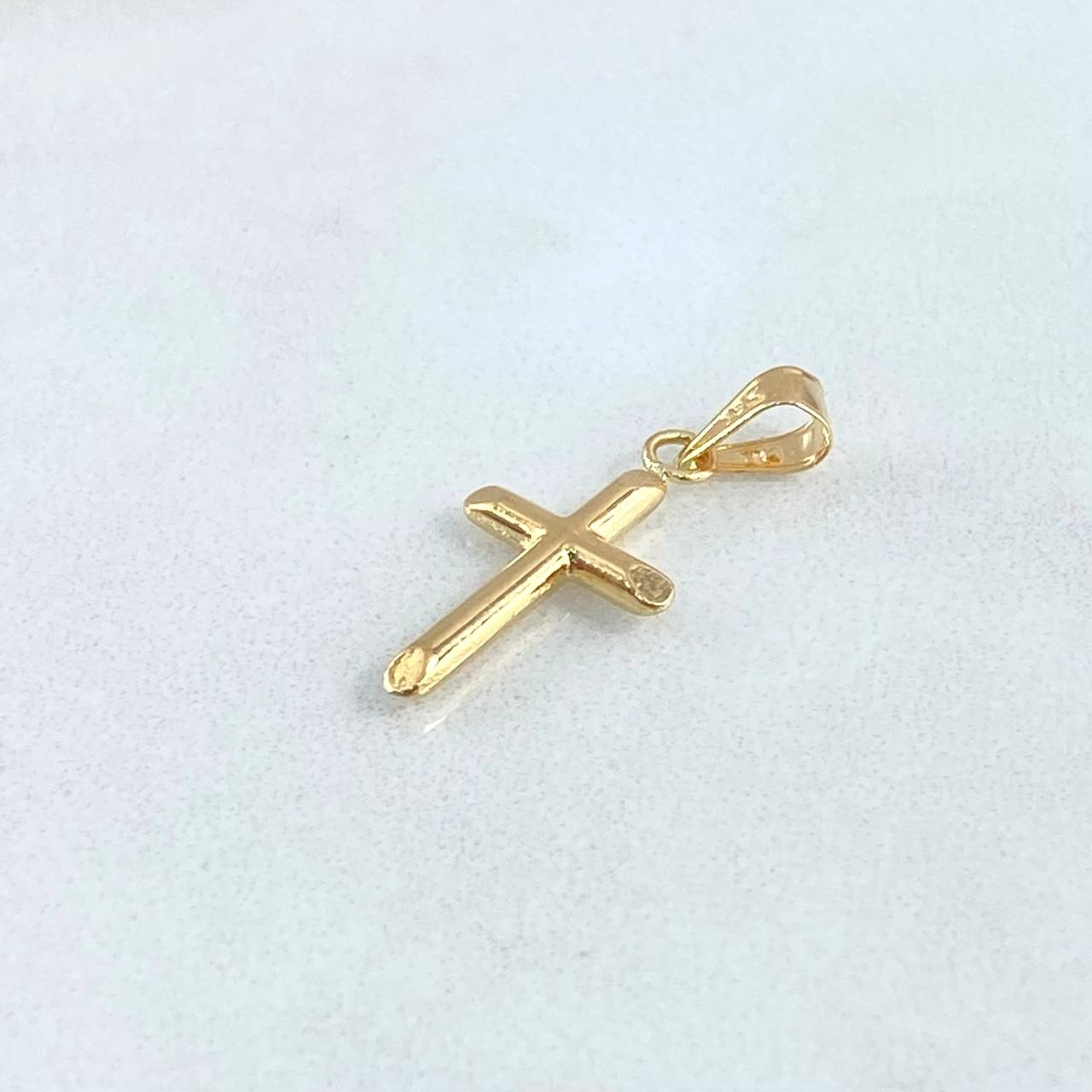 Dije Cruz Puntas Planas 0.4gr / 1.5cm / Cargador Liso Oro Amarillo 18K