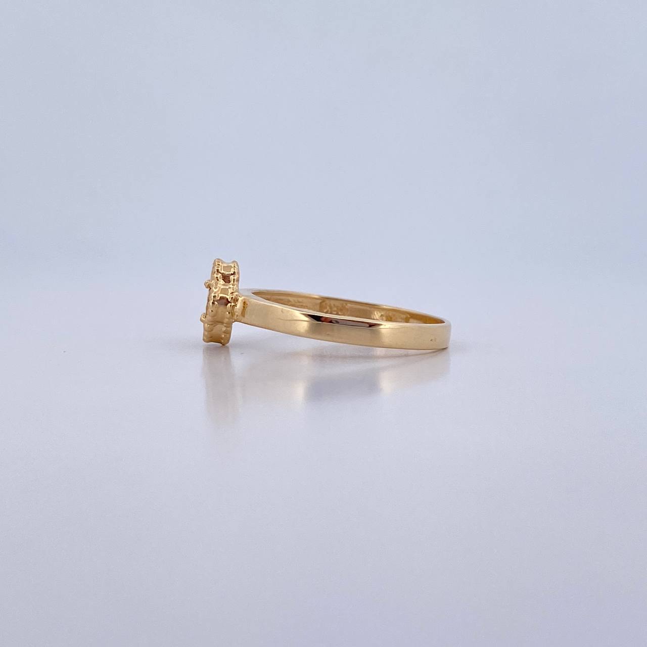 Anillo Trebol VCyA 2.5gr / T6 / Diamantado Oro Amarillo 18K &