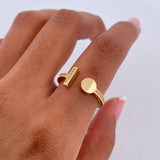 Anillo Abrazo 2.45gr / T7 / Circones Blancos Oro Amarillo 18K &