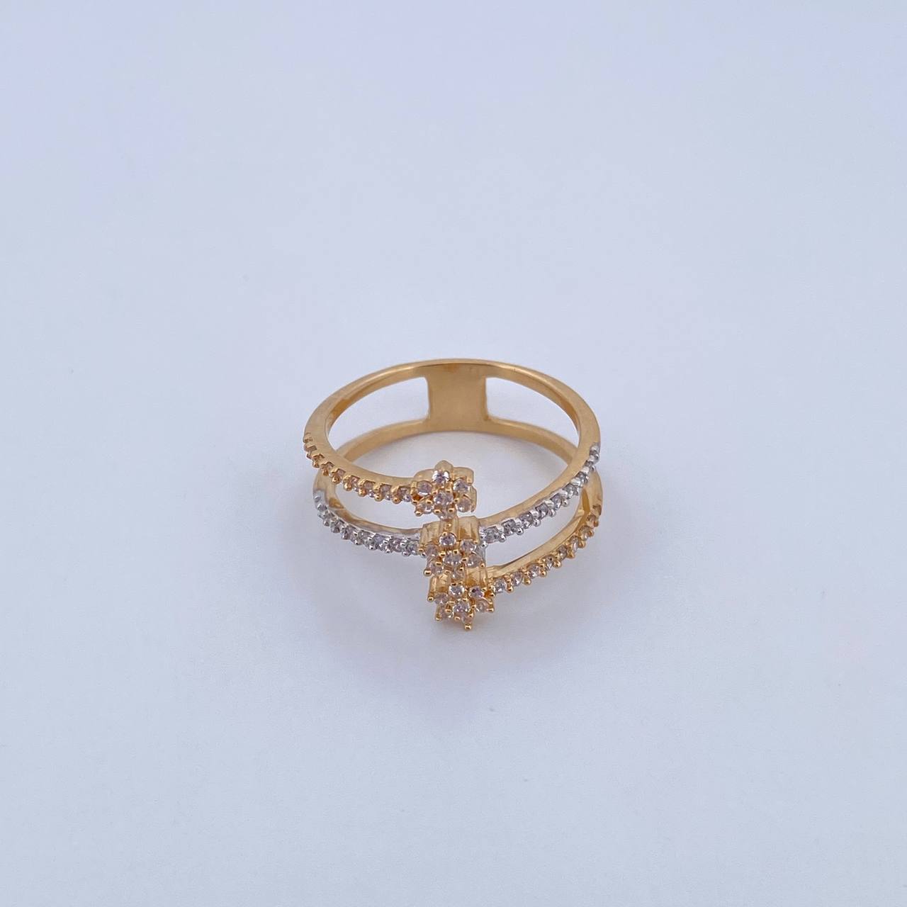 Anillo Flores 2.8gr / T6 / Circones Blancos Dos Oros Amarillo Blanco 18K &