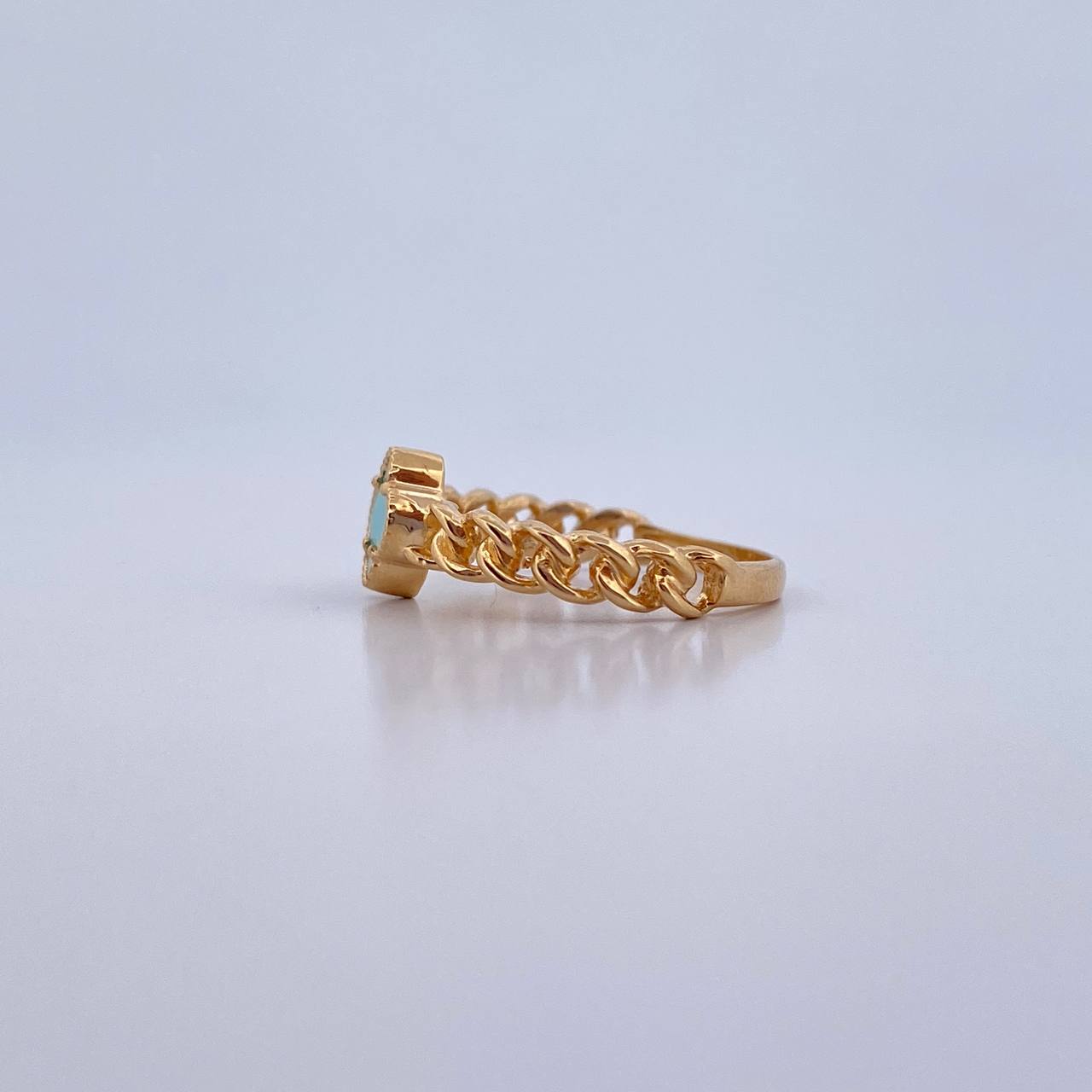 Anillo Trebol VCyA Cubano 2.8gr / T6 1/4 / Piedra Aguamarina Oro Amarillo 18K &