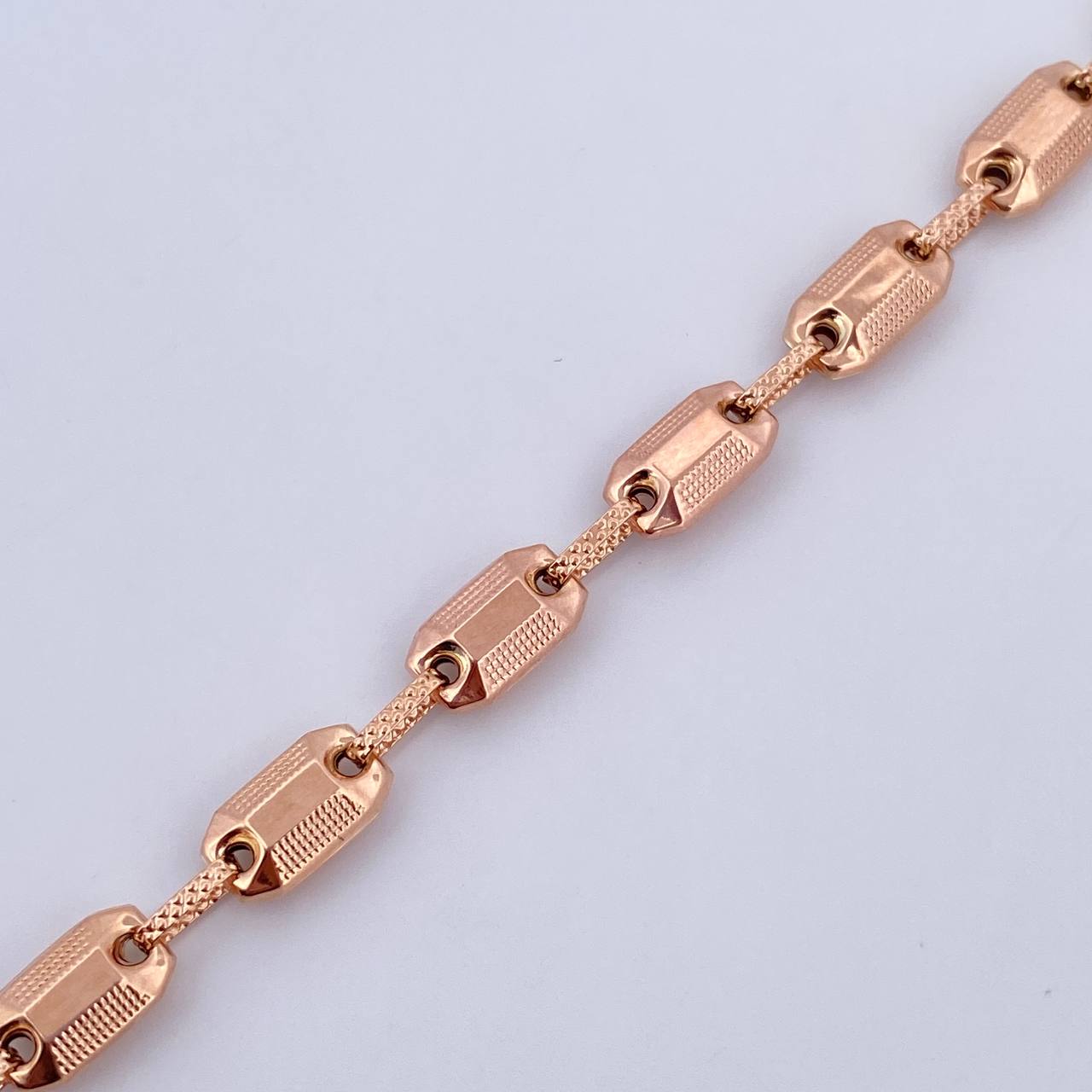 Pulso Rustico 7.1gr / 21.4cm / 5.8mm Oro Rosa 18K &