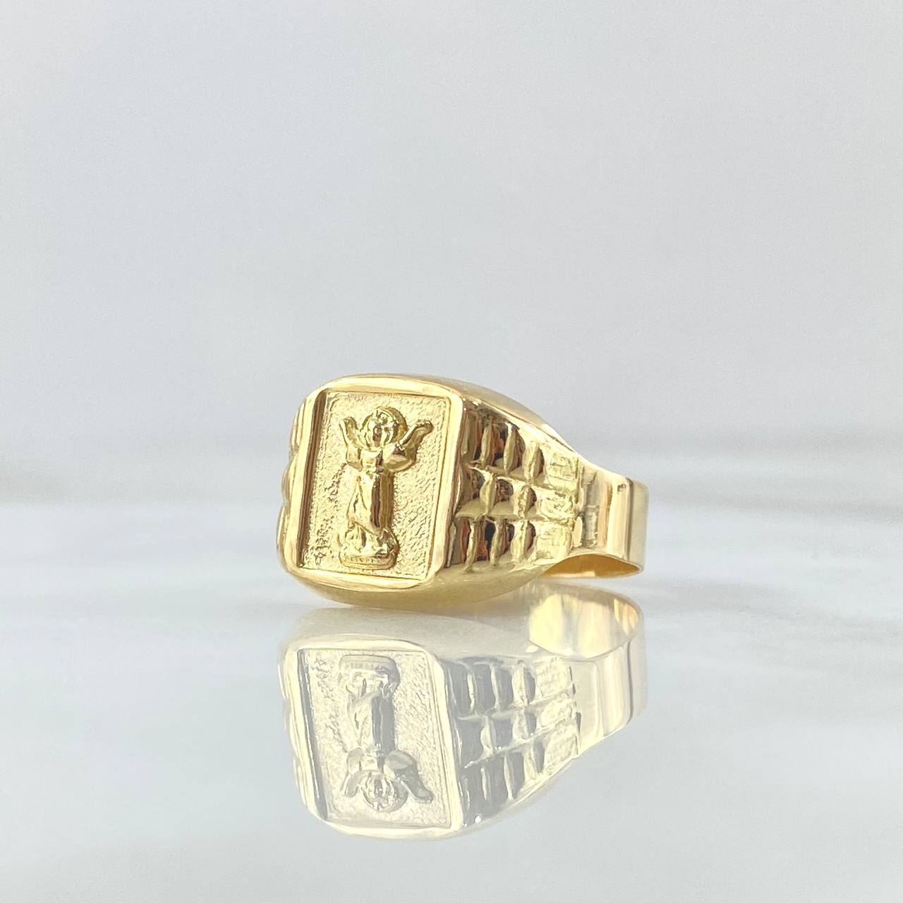 Anillo Sello Divino Niño 3.45gr / T9 1/4 / Marco Rectangulo Oro Amarillo 18K