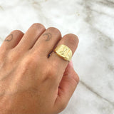 Anillo Sello Divino Niño 3.45gr / T9 1/4 / Marco Rectangulo Oro Amarillo 18K