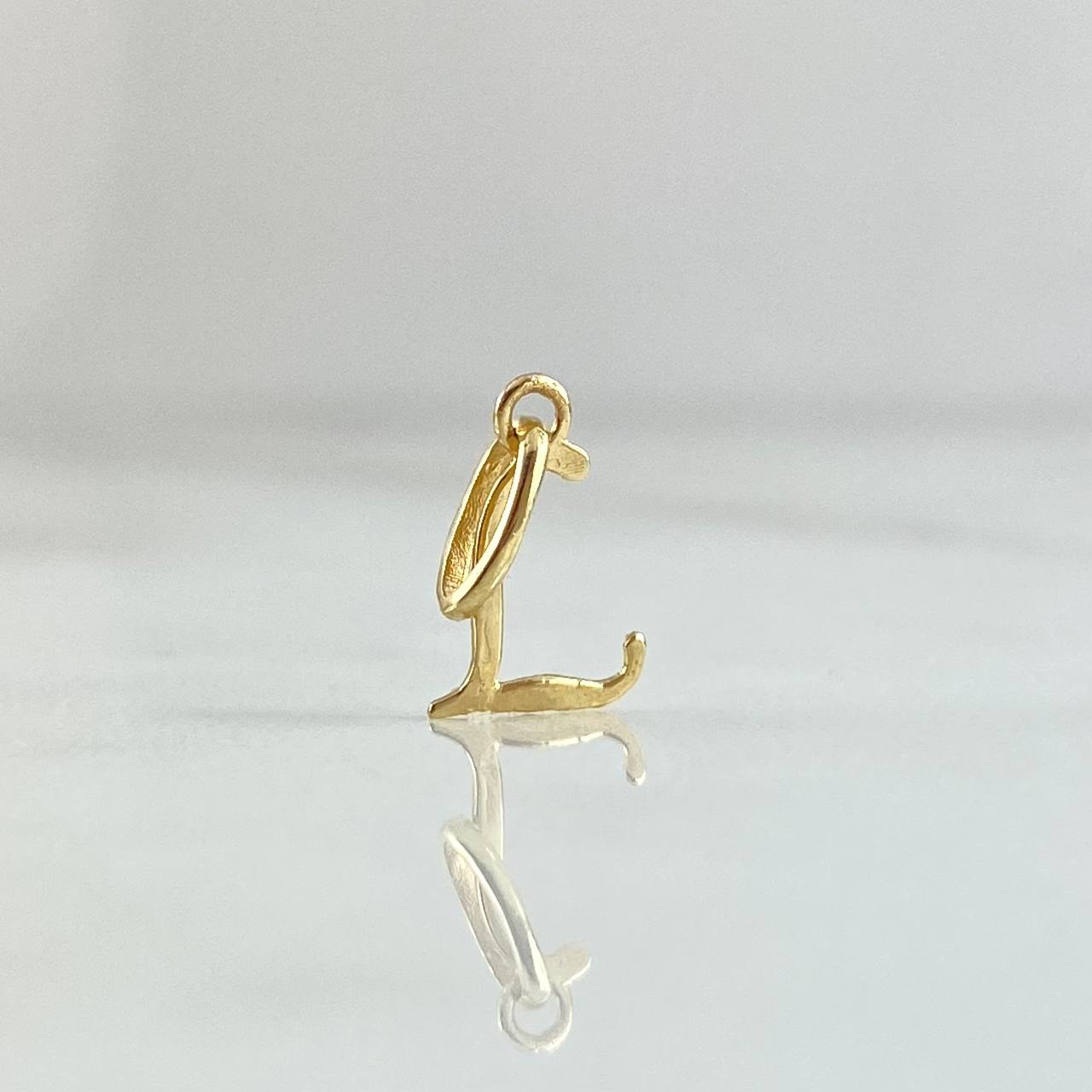 Dije Letra L Cursiva Delgada 0.3gr / 1.7cm / Lisa Oro Amarillo 18K ©