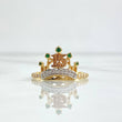 Anillo Corona 15's 3.2gr / T6 3/4 / Circones Blancos - Verdes Tres Oros 18K