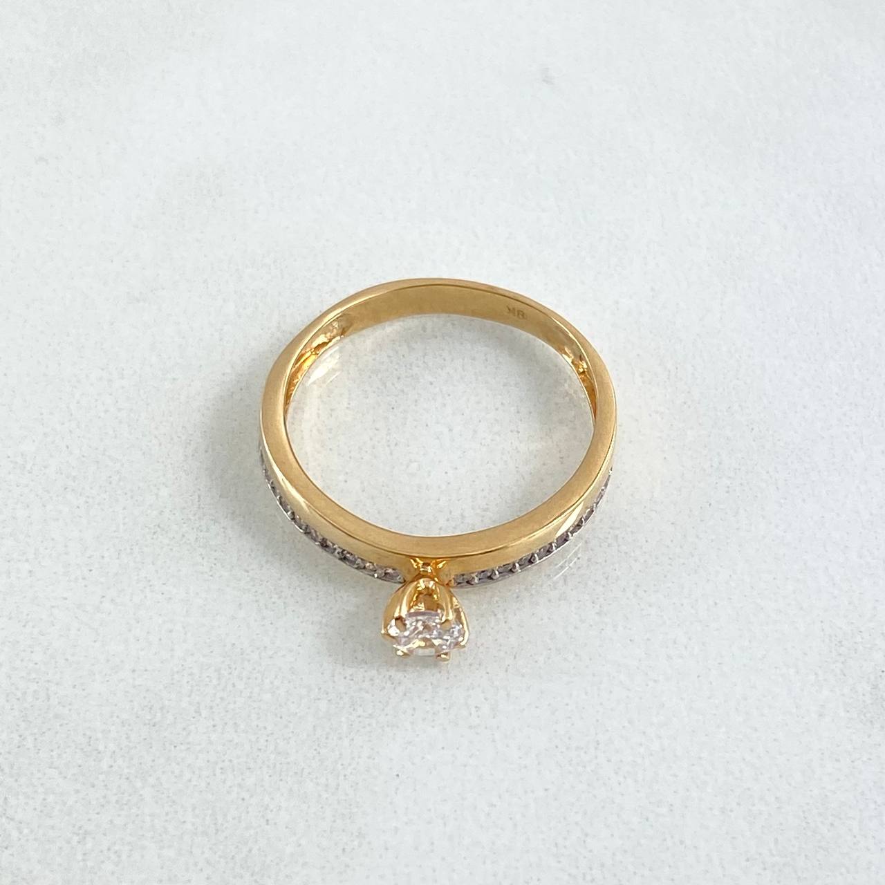 Anillo Solitario Carril Parcial 2.35gr / T7 / Circones Blancos Dos Oros Amarillo Blanco 18K