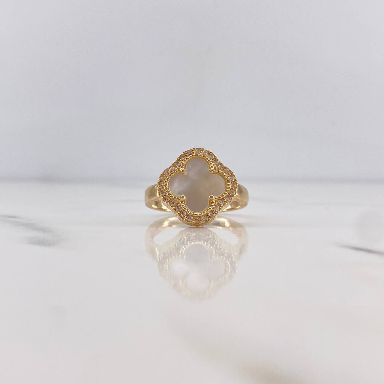 Anillo Trebol VCyA 3.85gr / T7 / Nacar Blanco Circones Blancos Oro Amarillo 18K &