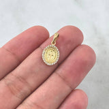 Dije Virgen Milagrosa 1.25gr / 1.9cm / Circones Blancos Oro Amarillo 18K ©