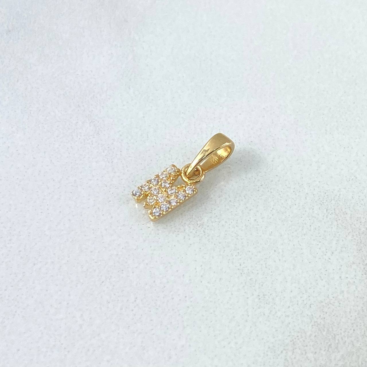 Dije Letra M Tini 0.45gr / 1.2cm / Circones Blancos Oro Amarillo 18K