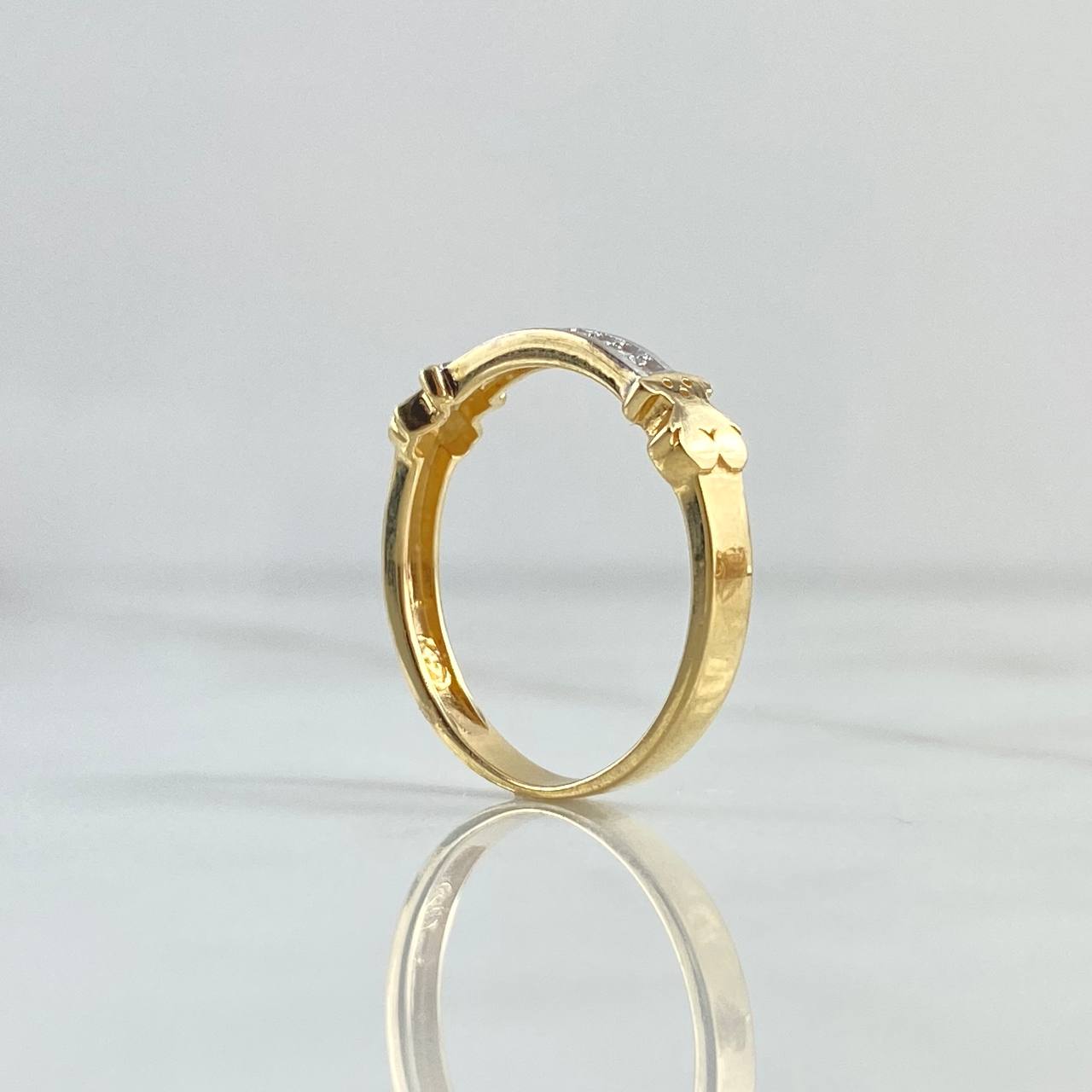 Anillo Oso Ts 2.35gr / T7 1/4 / Circones Blancos Dos Oros Amarillo Blanco 18K