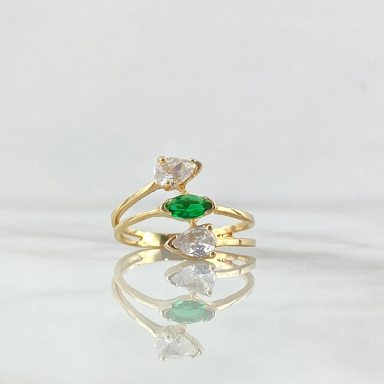 Anillo Triple Gota 3.05gr / T7 3/4 / Circones Blancos Verde Oro Amarillo 18K